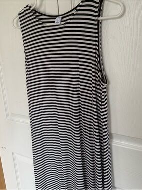 Old Navy Blue and White Striped Midi Dress Size Large